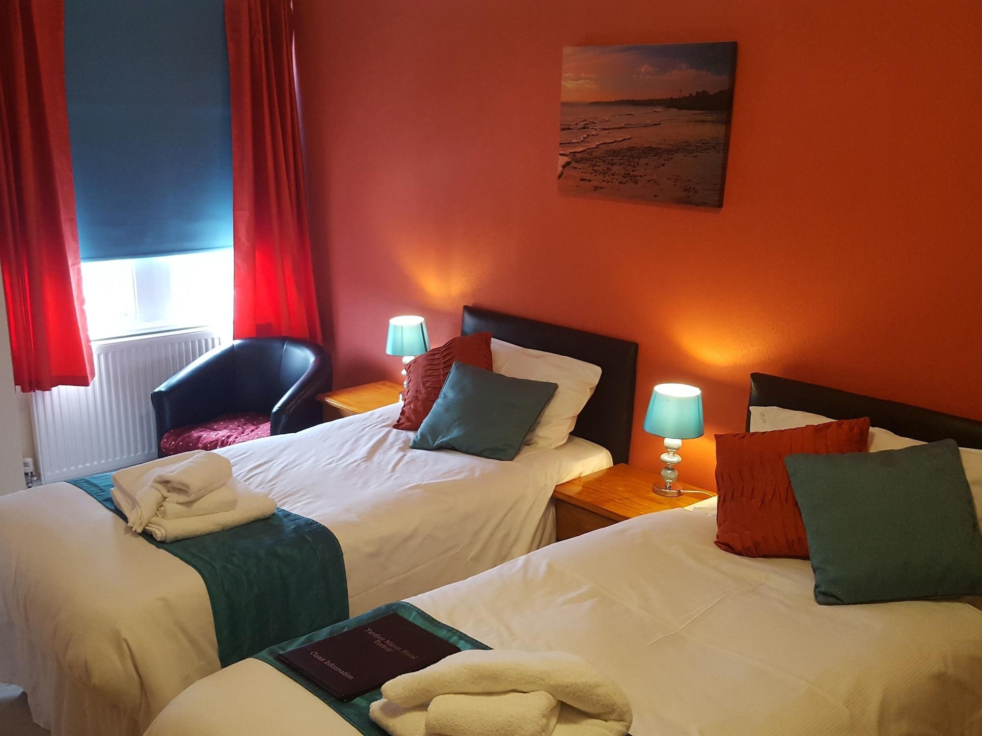 Yardley Manor Hotel توركواي المظهر الخارجي الصورة