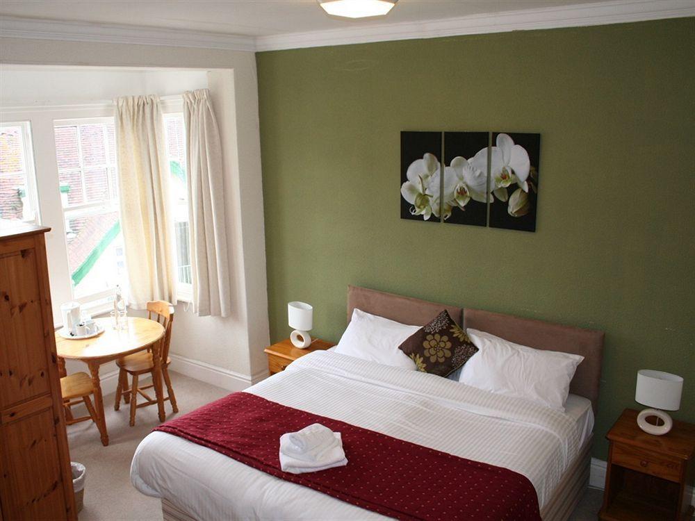 Yardley Manor Hotel توركواي المظهر الخارجي الصورة